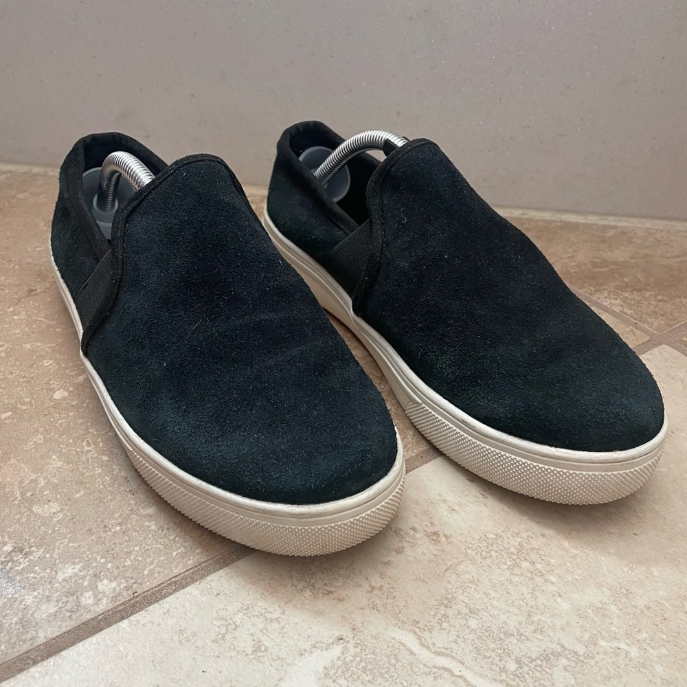 Blondo women’s 7.5 slip on shoes